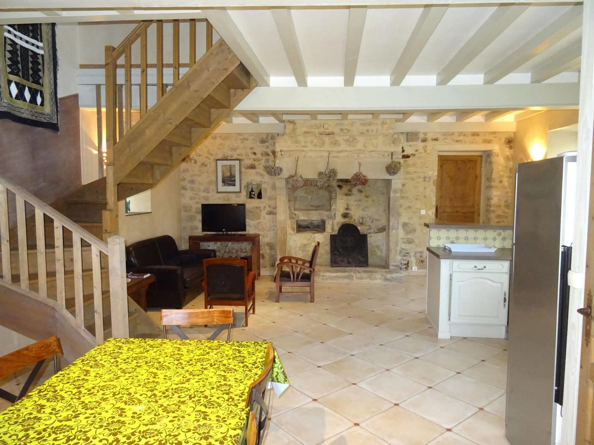 Manoir De Savigny Bed & Breakfast Valognes Exterior photo