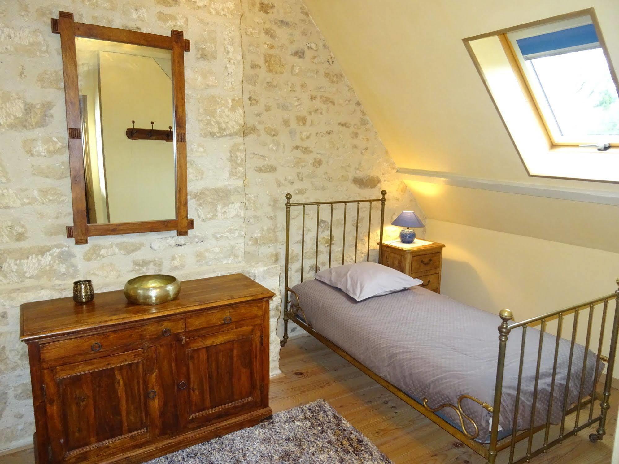 Manoir De Savigny Bed & Breakfast Valognes Exterior photo