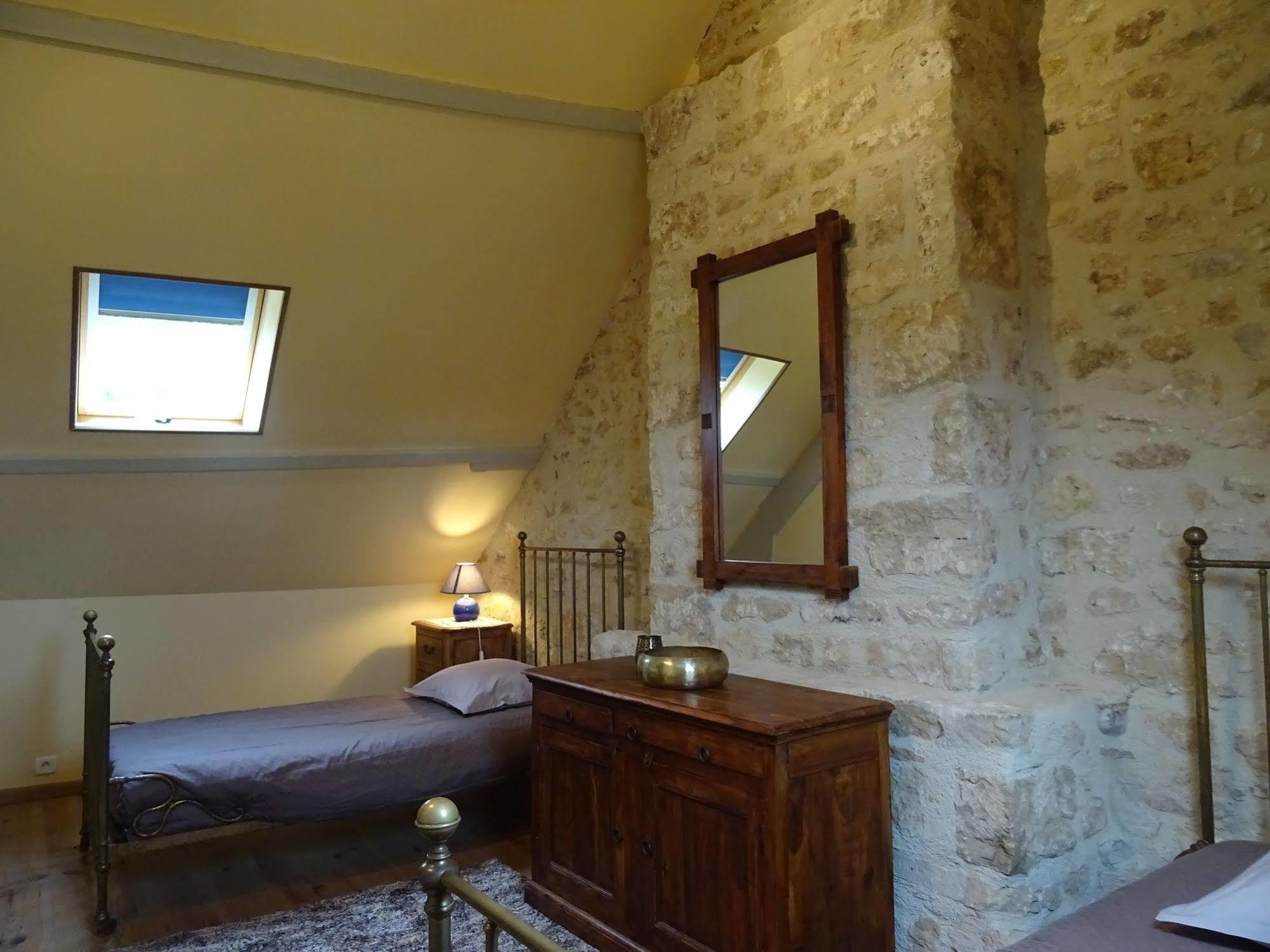 Manoir De Savigny Bed & Breakfast Valognes Exterior photo