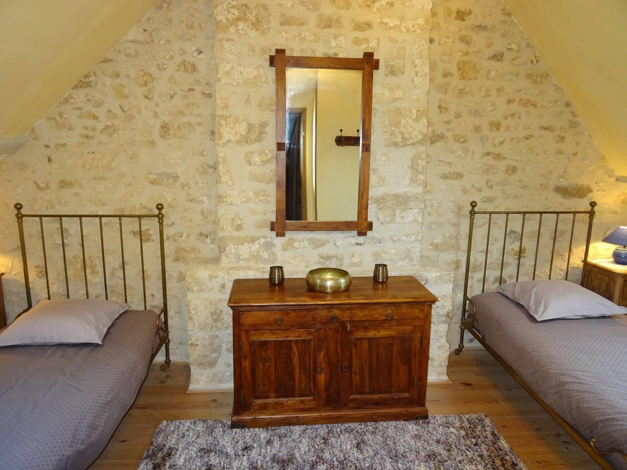 Manoir De Savigny Bed & Breakfast Valognes Exterior photo